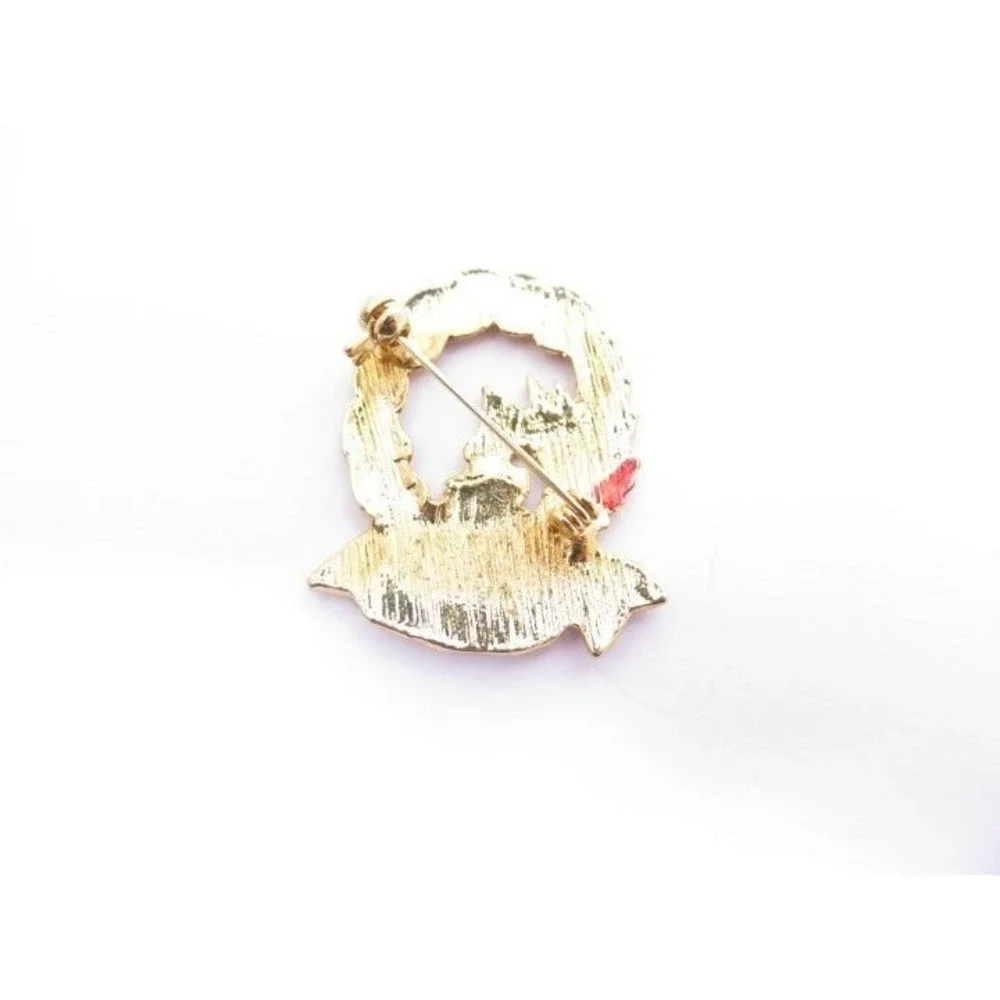 Christmas‎ Wreath Enamel & Gold Brooch